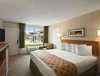 Days Of By Wyndham Hotel Frederick